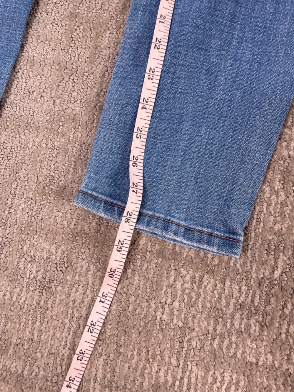 Seven7 Women's Medium Light Blue Distressed Skinny Jeans - Picture 6 of 6